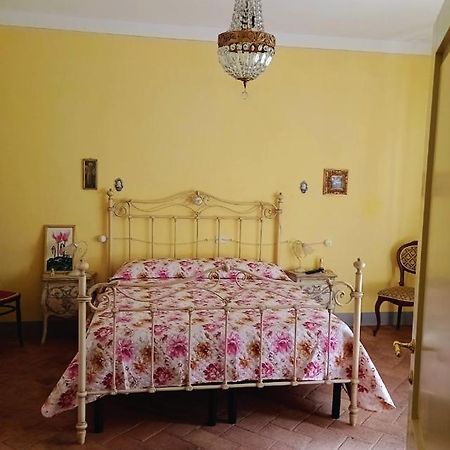 Appartamento Di Lusso In Borgo Storico Toscano Bibbiena Exterior photo
