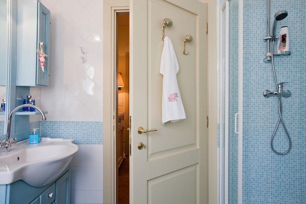 Appartamento Di Lusso In Borgo Storico Toscano Bibbiena Room photo