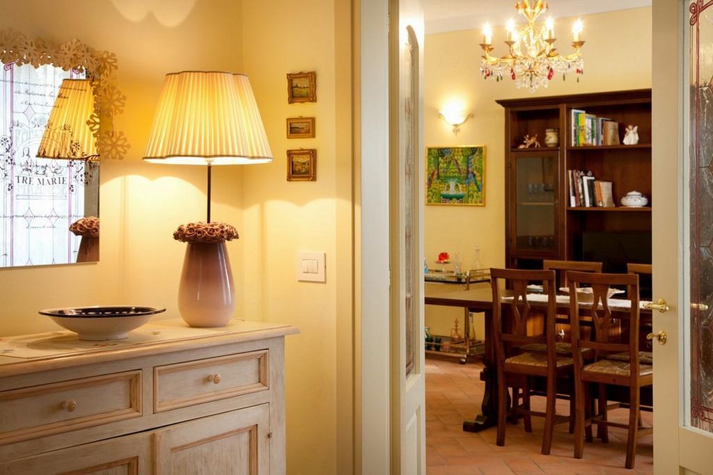 Appartamento Di Lusso In Borgo Storico Toscano Bibbiena Room photo